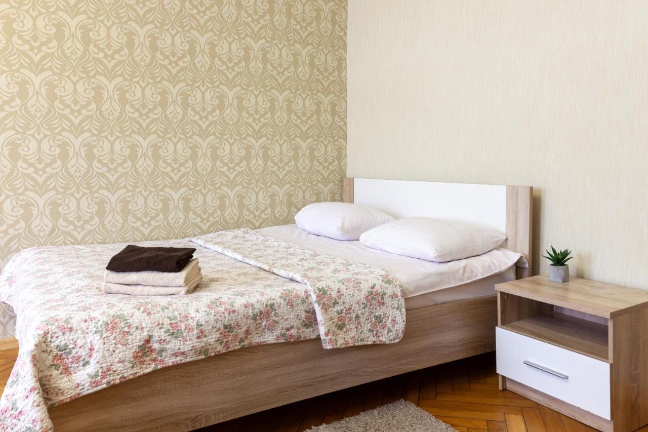 Bv Apartments Homey Львів Екстер'єр фото